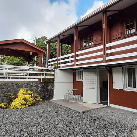 סנט רוז Chalet Des Laves מראה חיצוני תמונה